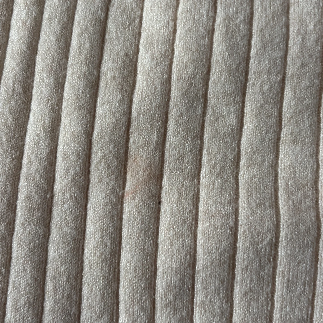 Ribbad beige tröja från Object XS - 4