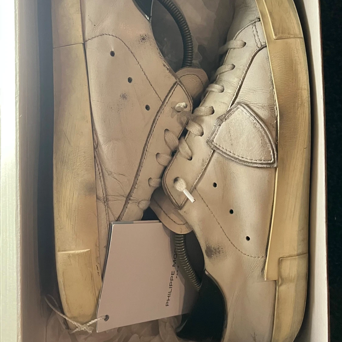 Philippe Model vita sneakers i skinn - 1