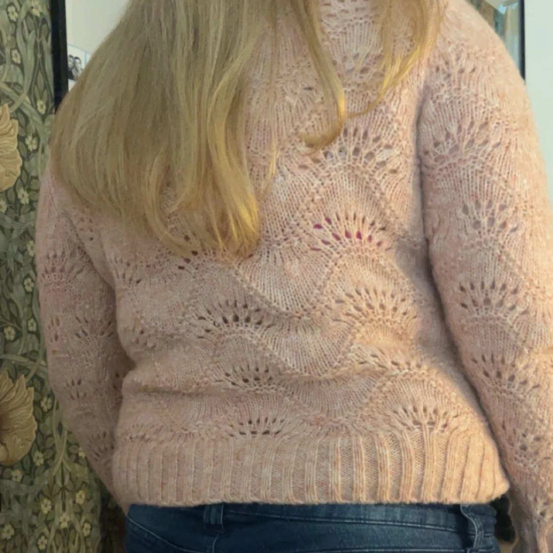 Stickad tröja - 1