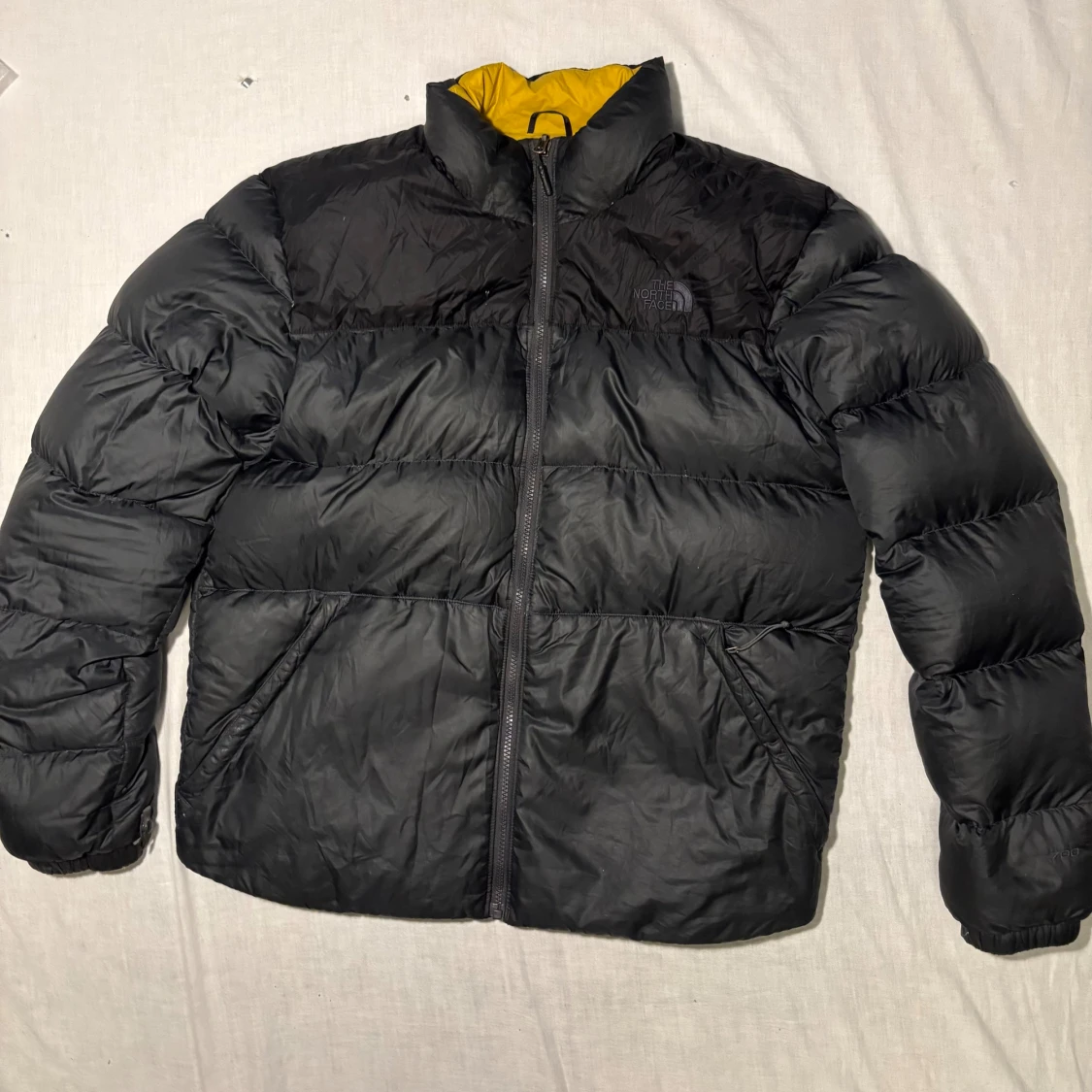 Svart pufferjacka från The North Face L