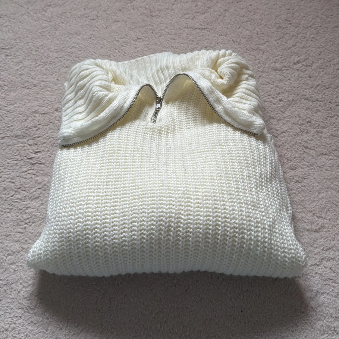 Vit stickad half zip-tröja - 1