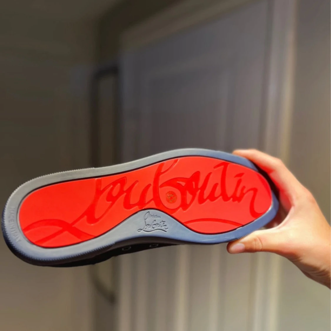 Mörkblå mocka sneakers från Louboutin - 2