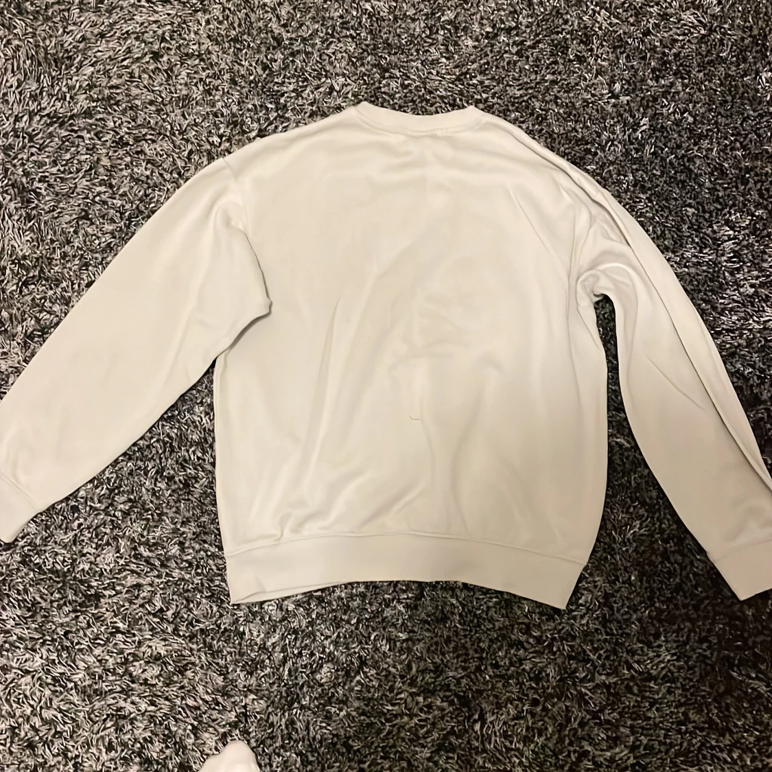 Vit sweatshirt från H&M relaxed fit - 1