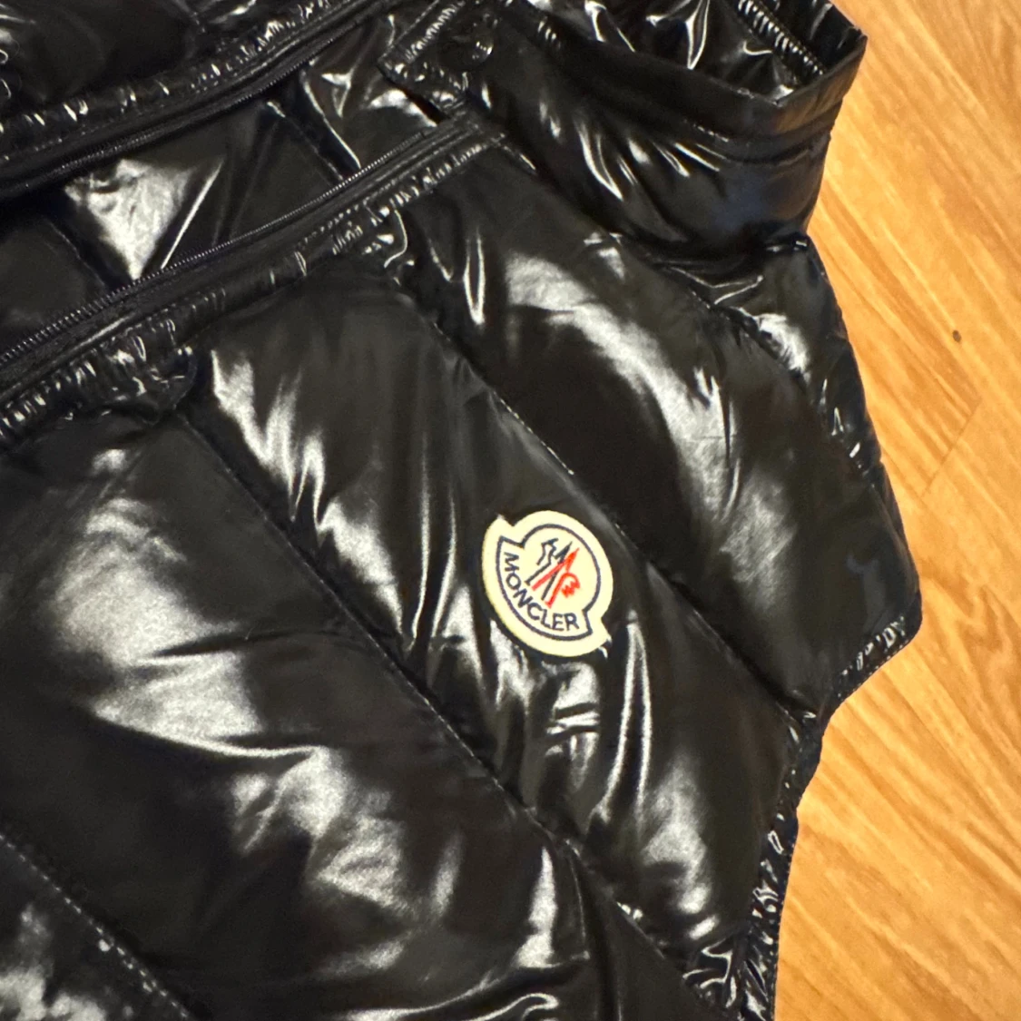 Moncler väst  - 2