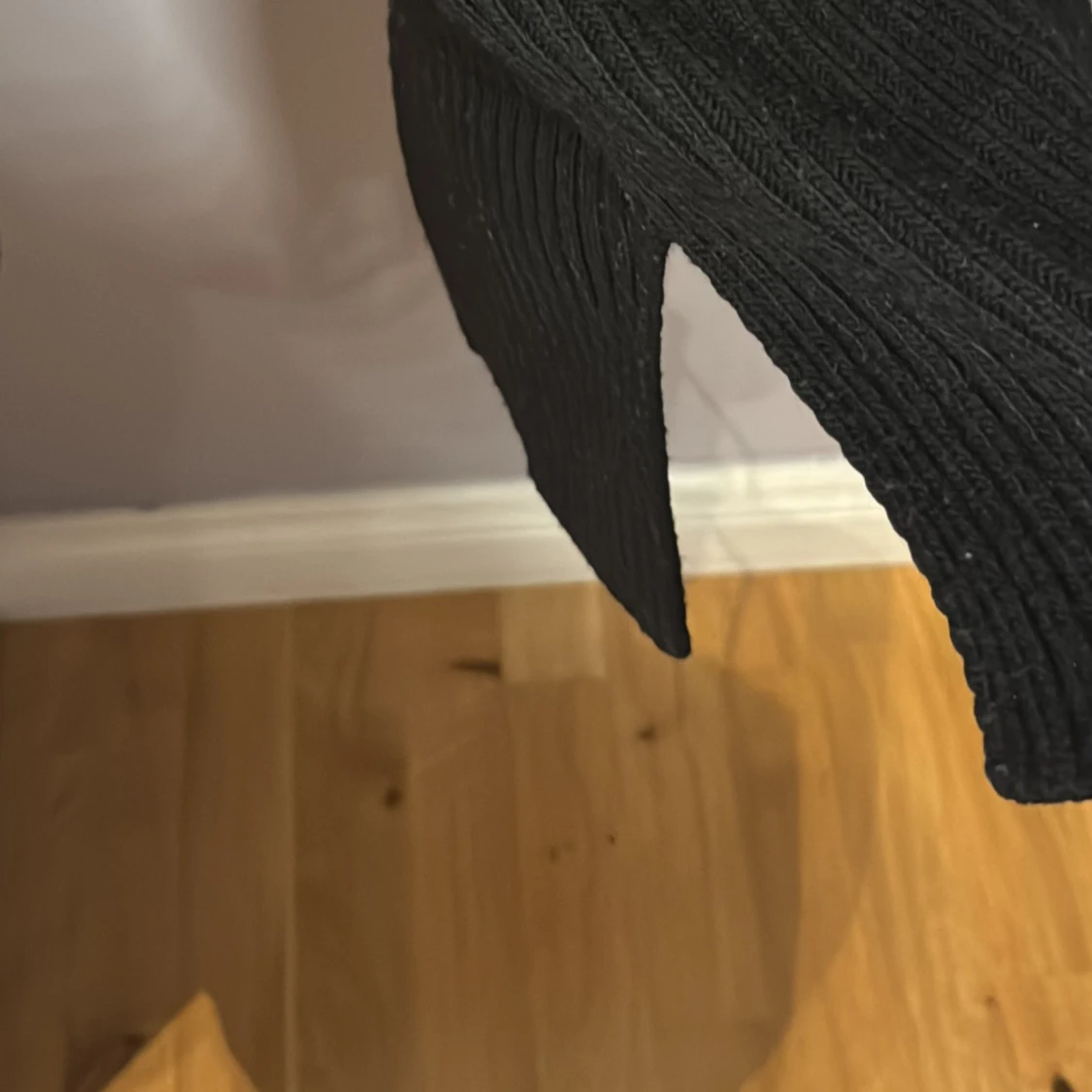 Svart ribbad polotröja från NA-KD - 2