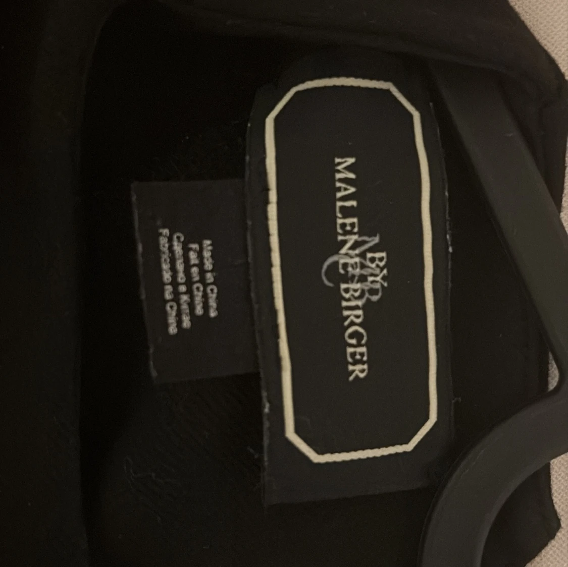 Svart långärmad klänning By Malene Birger - 2