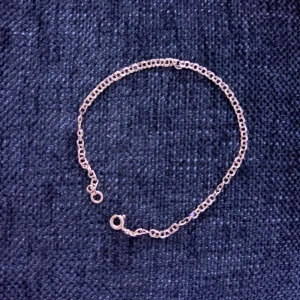 Bismarck guldarmband med kedja - Bismarcks klassiska kedjearmband med stämpel 750. Kollar intresse!! ÄKTA GULD 