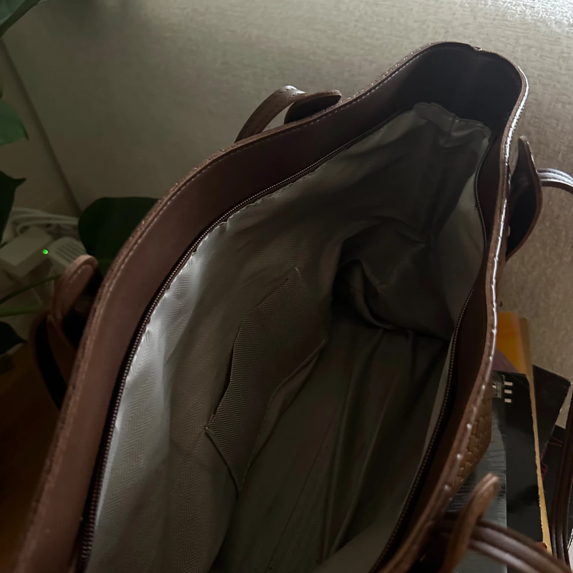 Brun flätad väska - 2