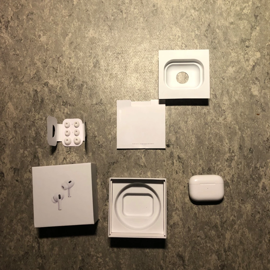 AirPods Pro (2nd generation) USB-C - 3