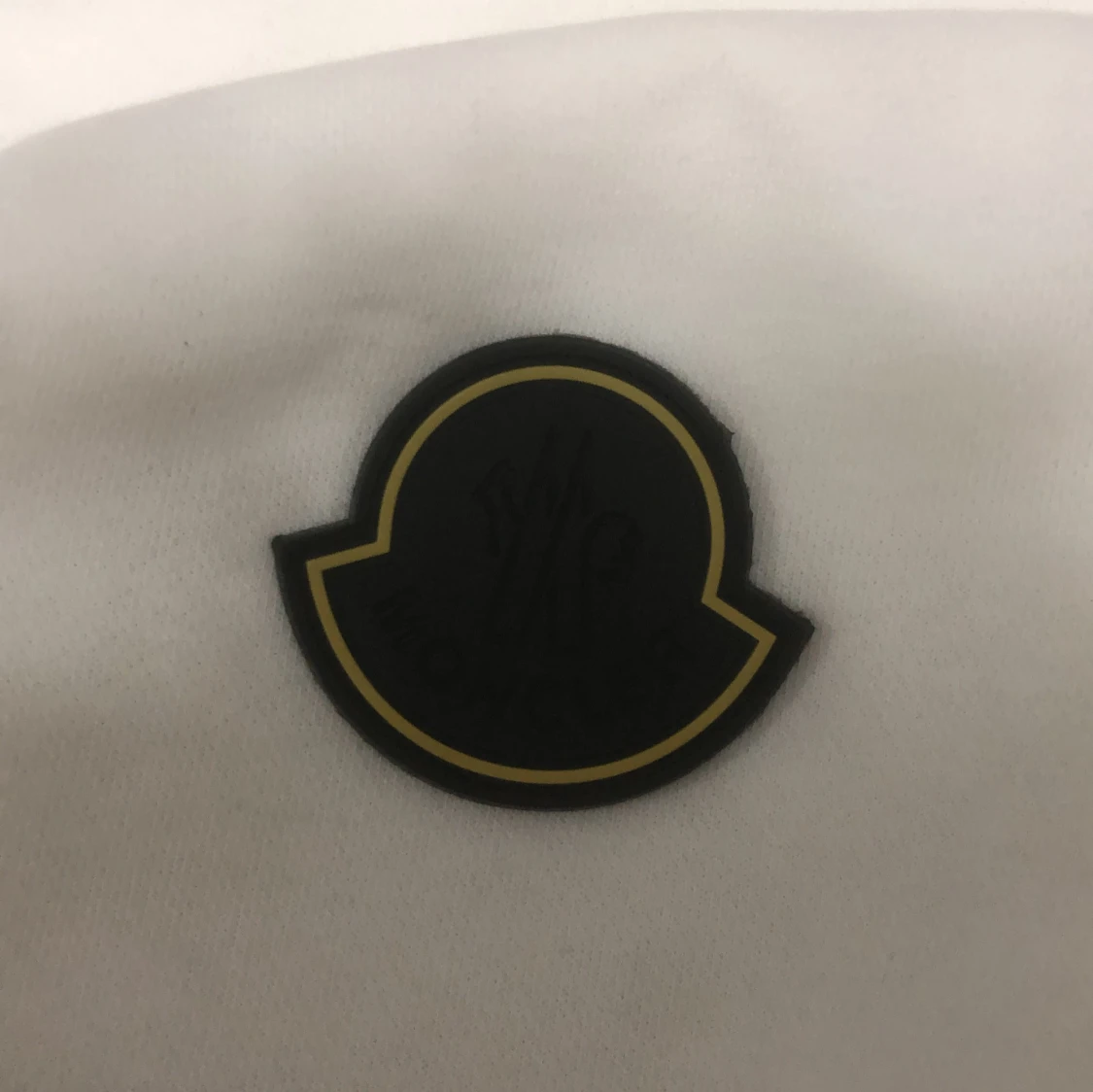 Vit hoodie från Moncler med logga - 3