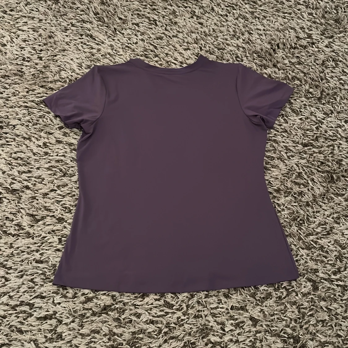 Lila tränings T-shirt - 2