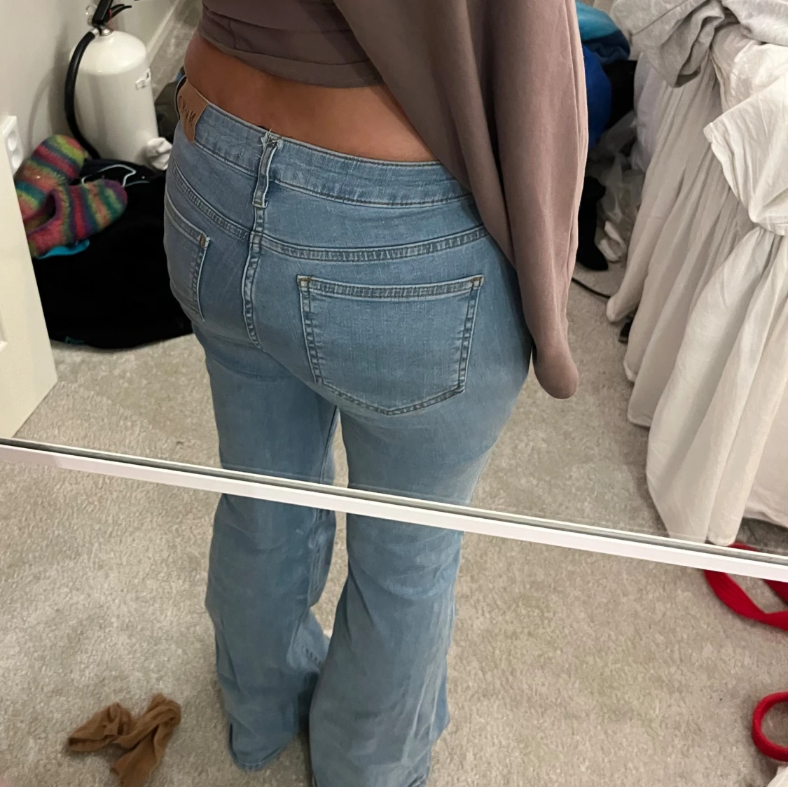 Lågmidjade bootcutjeans - 2