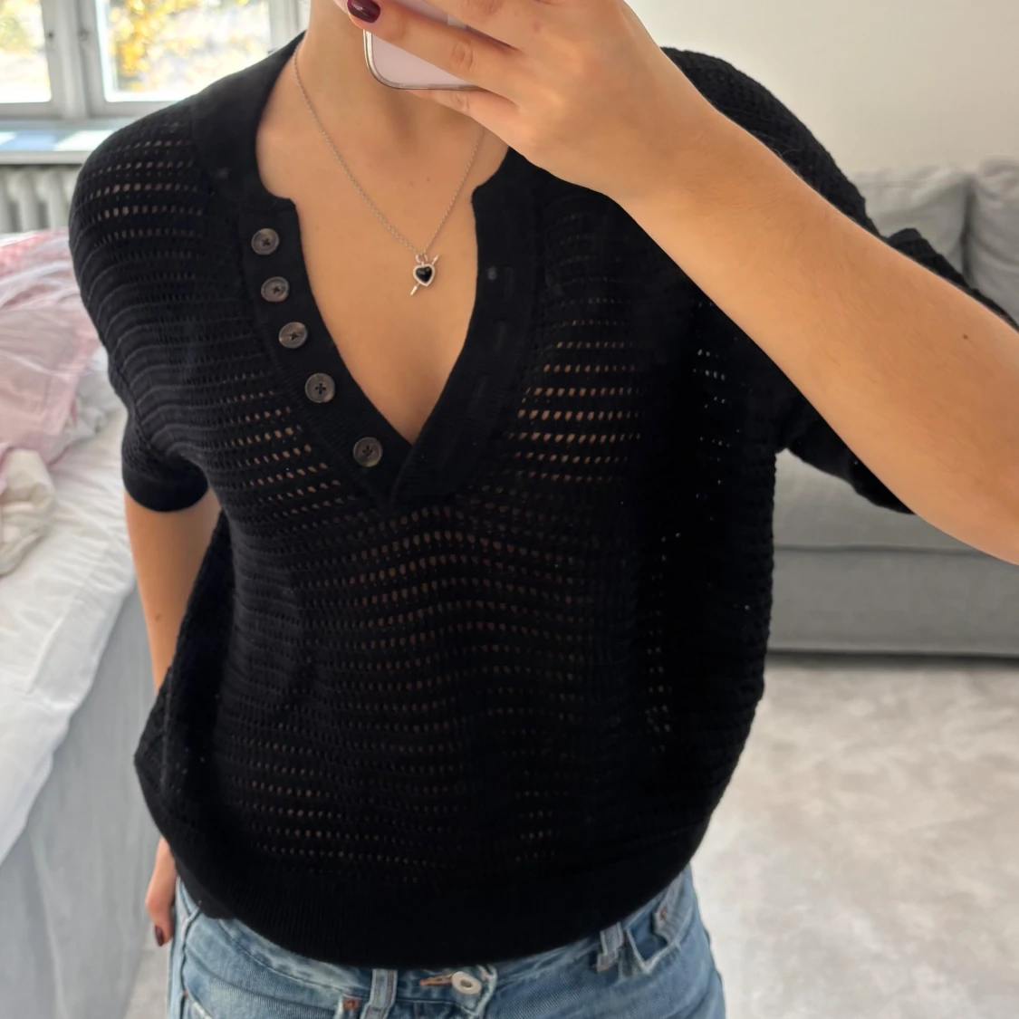 Svart stickad topp  - 1