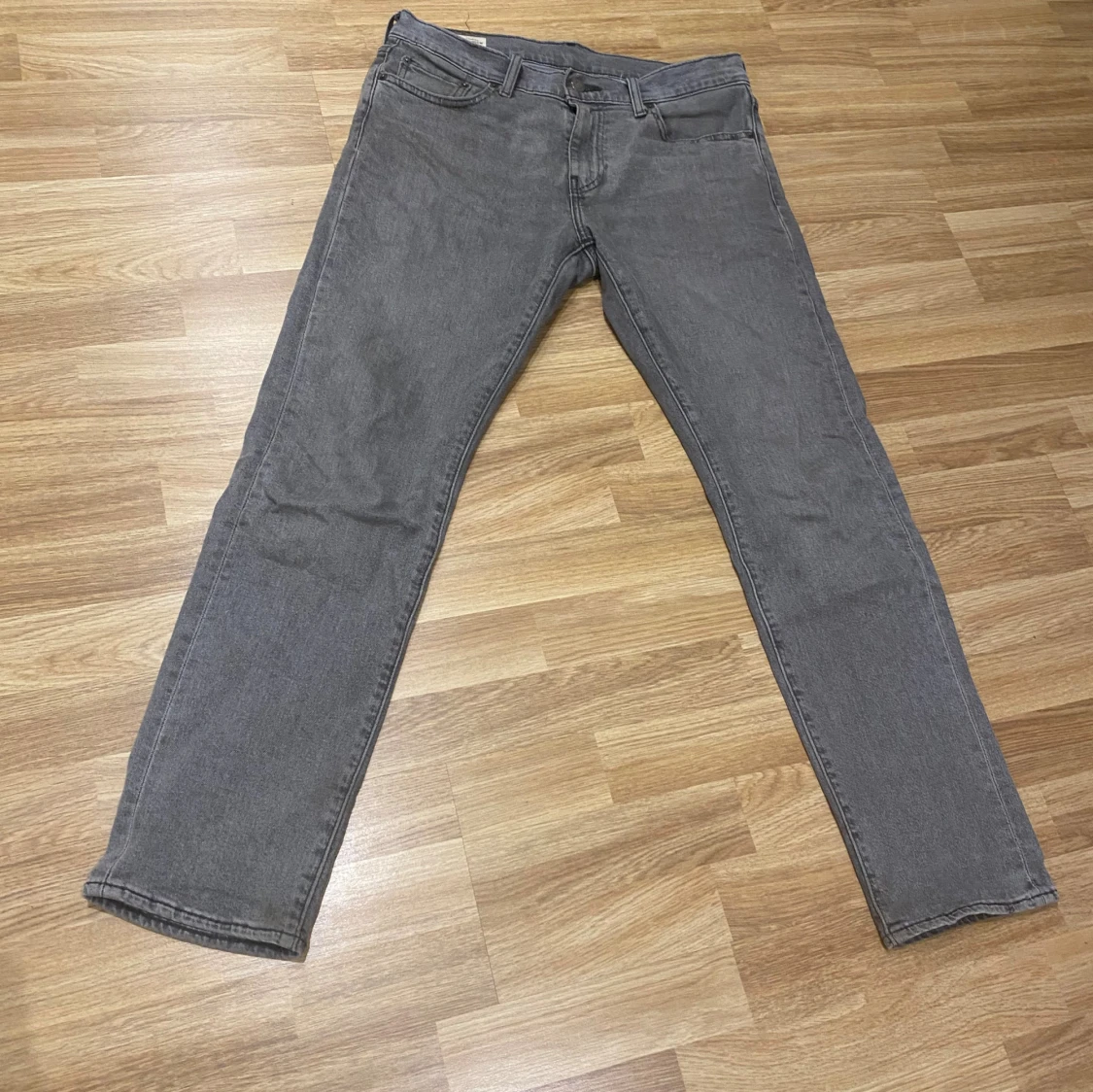 Grå Levi's 502 jeans W30 L32