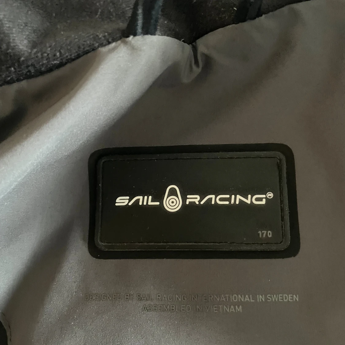 Grå pufferjacka från Sail Racing - 2