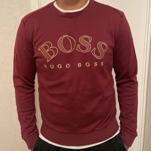 Hugo boss - Hugo boss tröja i storlek m. Mycket bra skick.