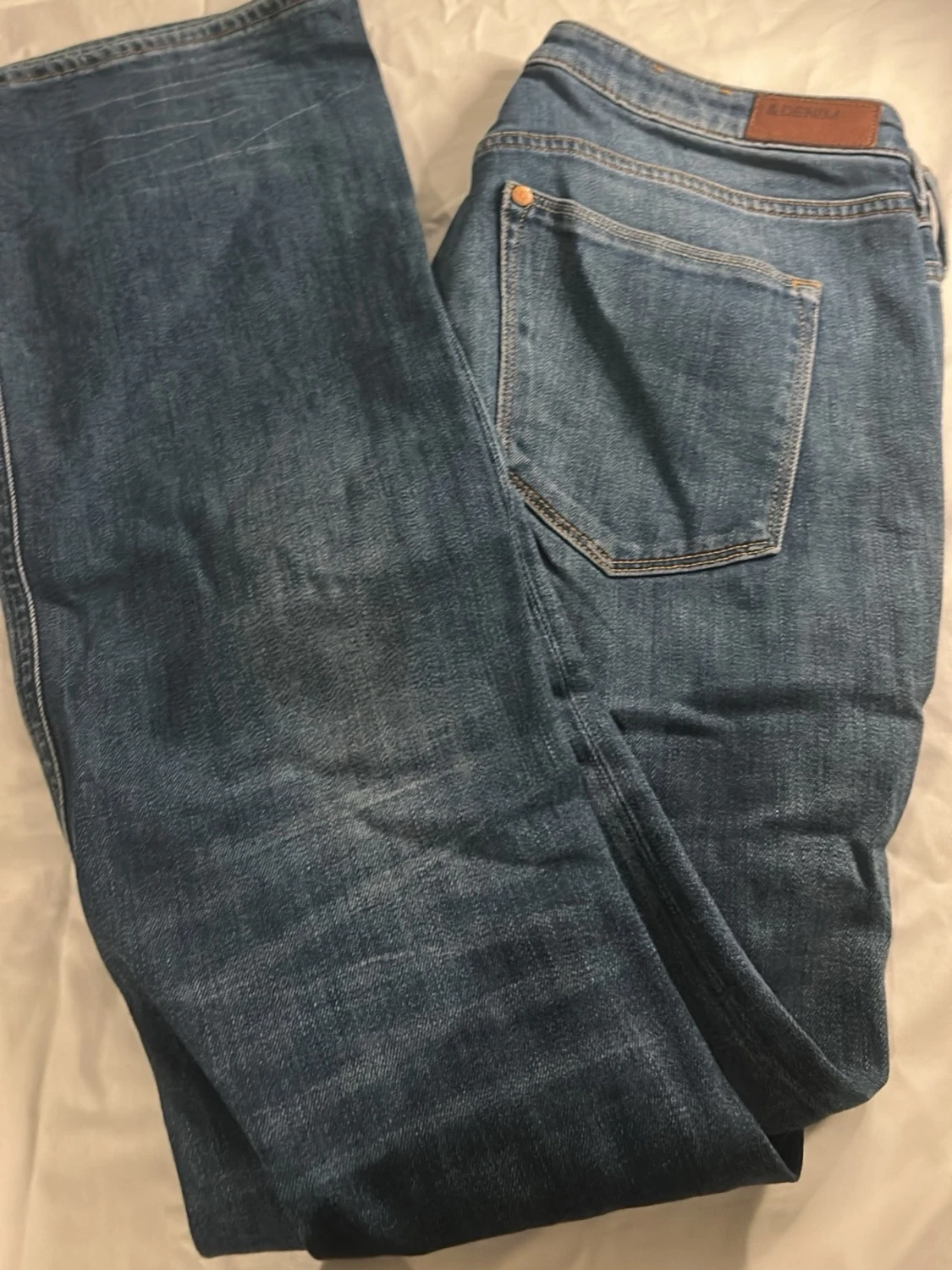 Blå jeans från &Denim