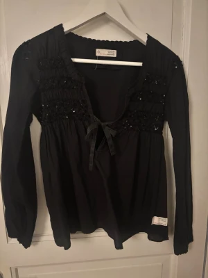 Odd Molly blus - Jätte söt, säljer endast för att den är för liten för mig tyvärr.  