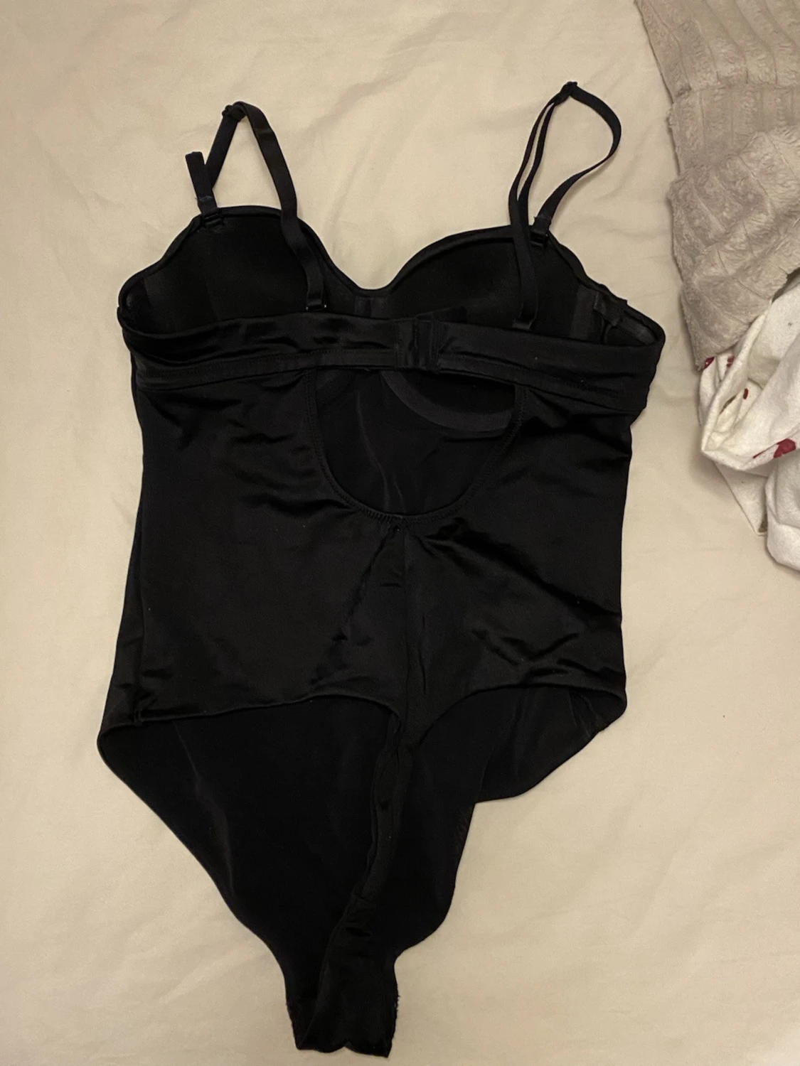 Svart body från H&M - 3