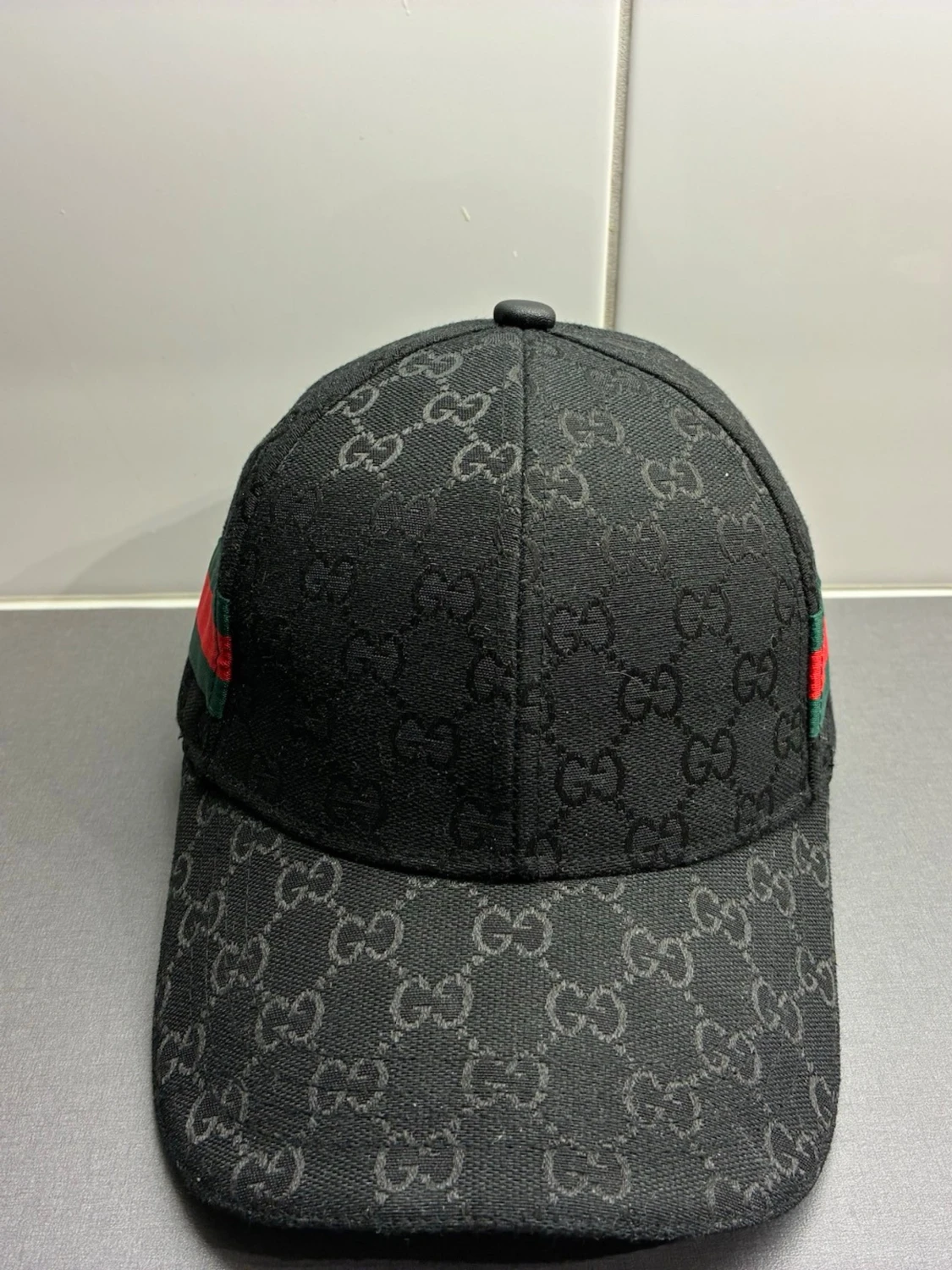 Svart Gucci keps med GG-mönster - 1