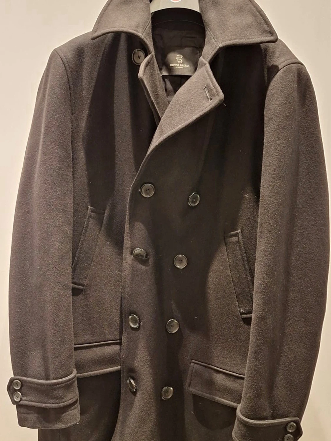 Svart skepparkavaj från Bruuns Bazaar