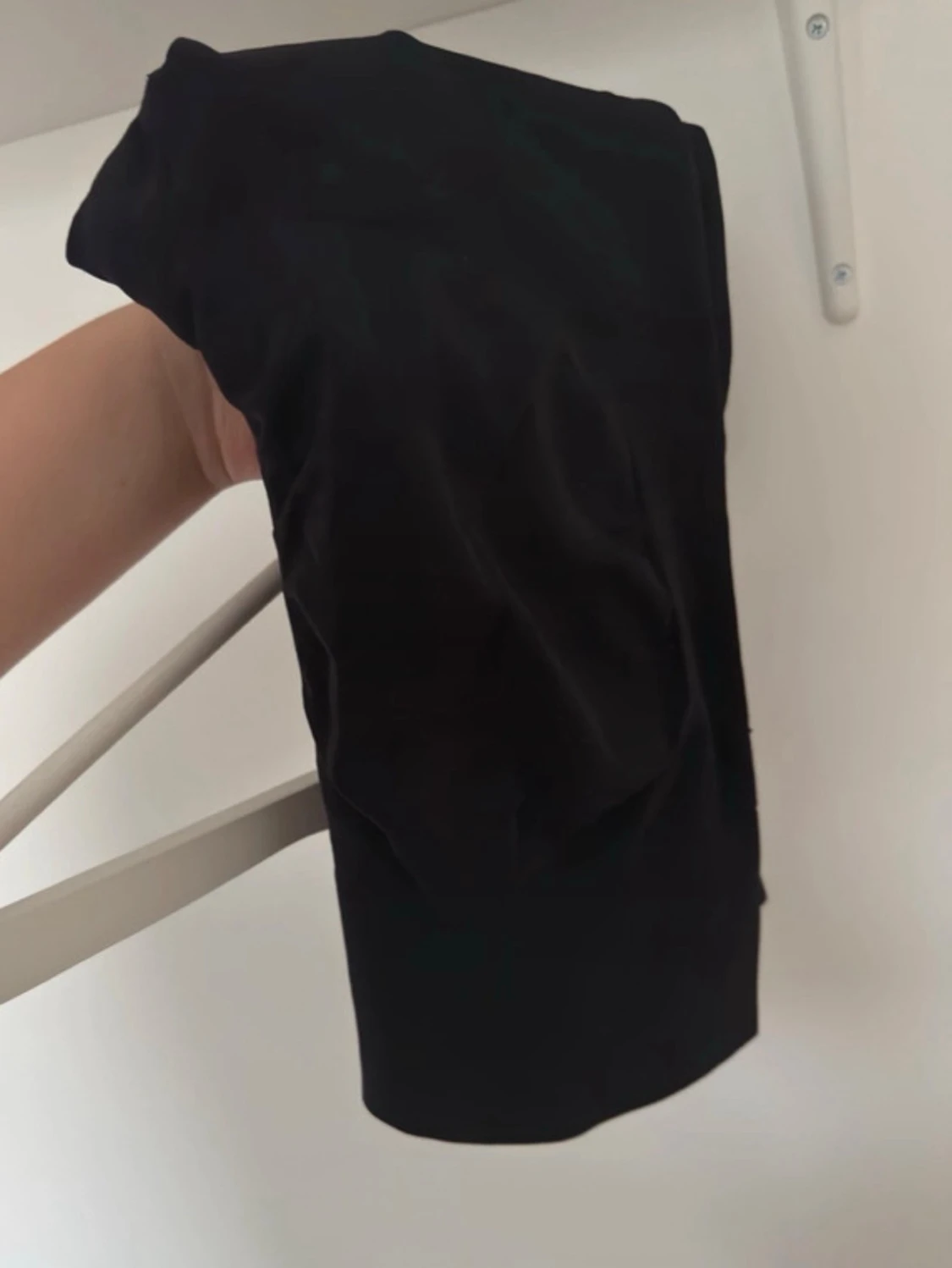 Svarta leggings i mjukt material oanvänt - 1