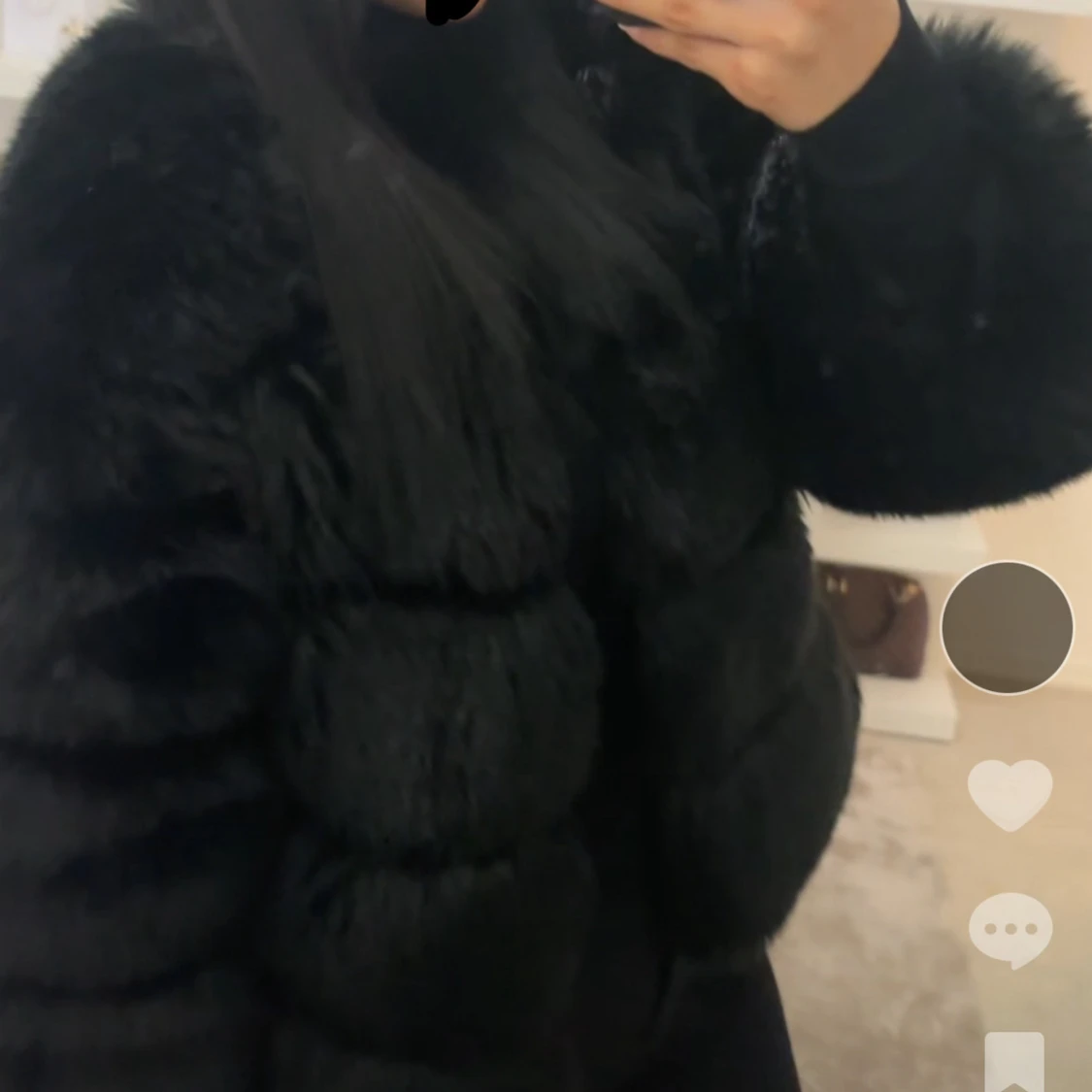 Svart fluffig pälsjacka - 1