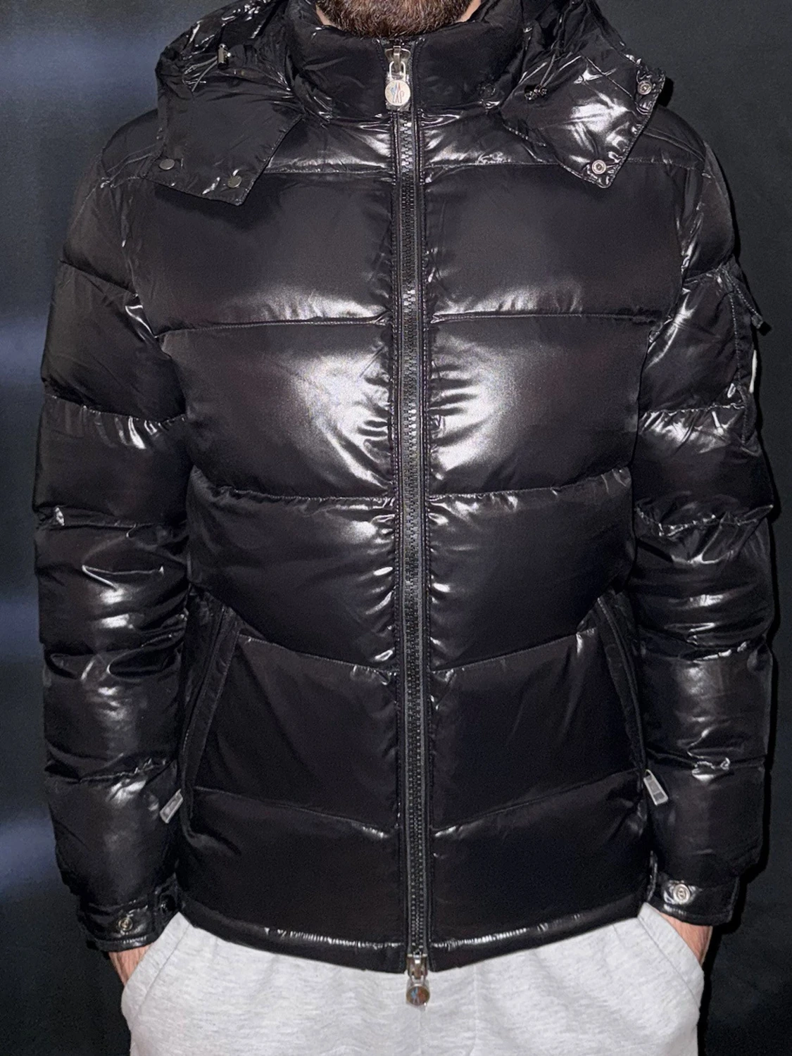 Svart Moncler pufferjacka - 1