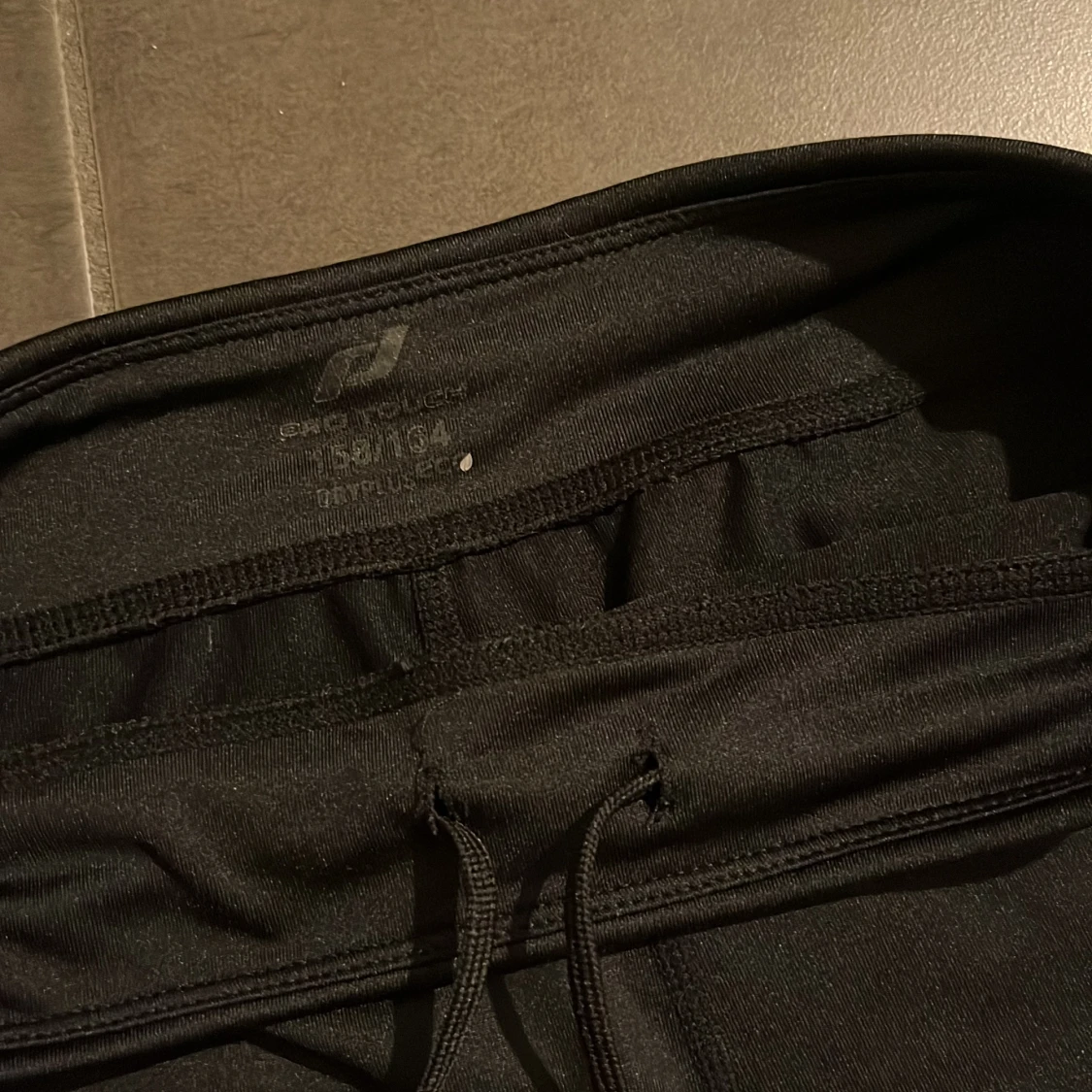 Svarta träningsshorts från Pro Touch - 2