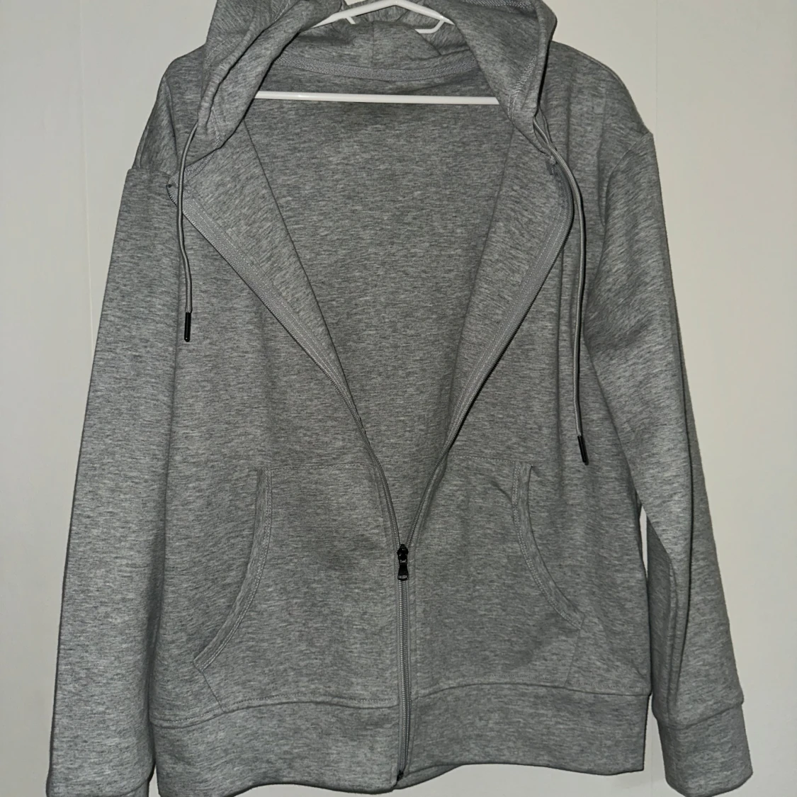 Grå hoodie från Polo Ralph Lauren - 4