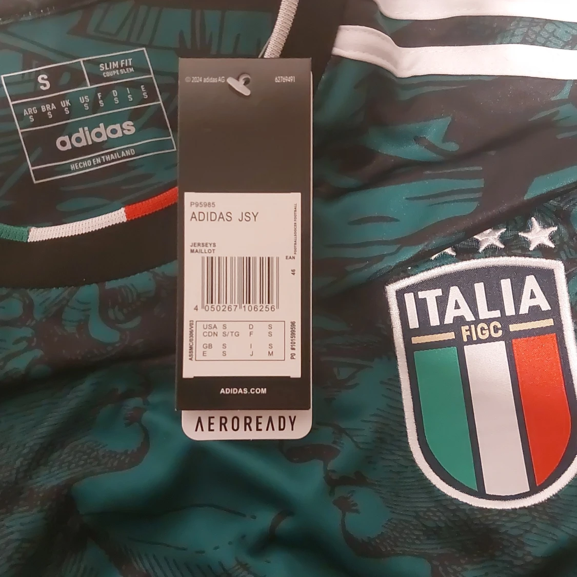 Italien Adidas x Stüssy fotbollströja S/M - 4