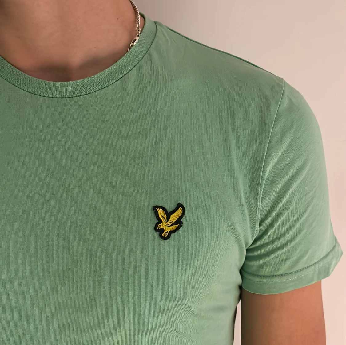 Mintgrön t-shirt från Lyle & Scott - 2