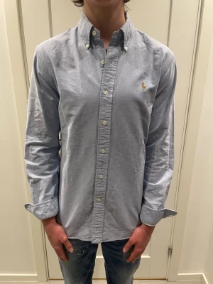 Polo Ralph lauren skjorta  - Säljer nu denna Polo Ralph Lauren Skjorta, skriv för fler bilder/frågor🙌🏼
