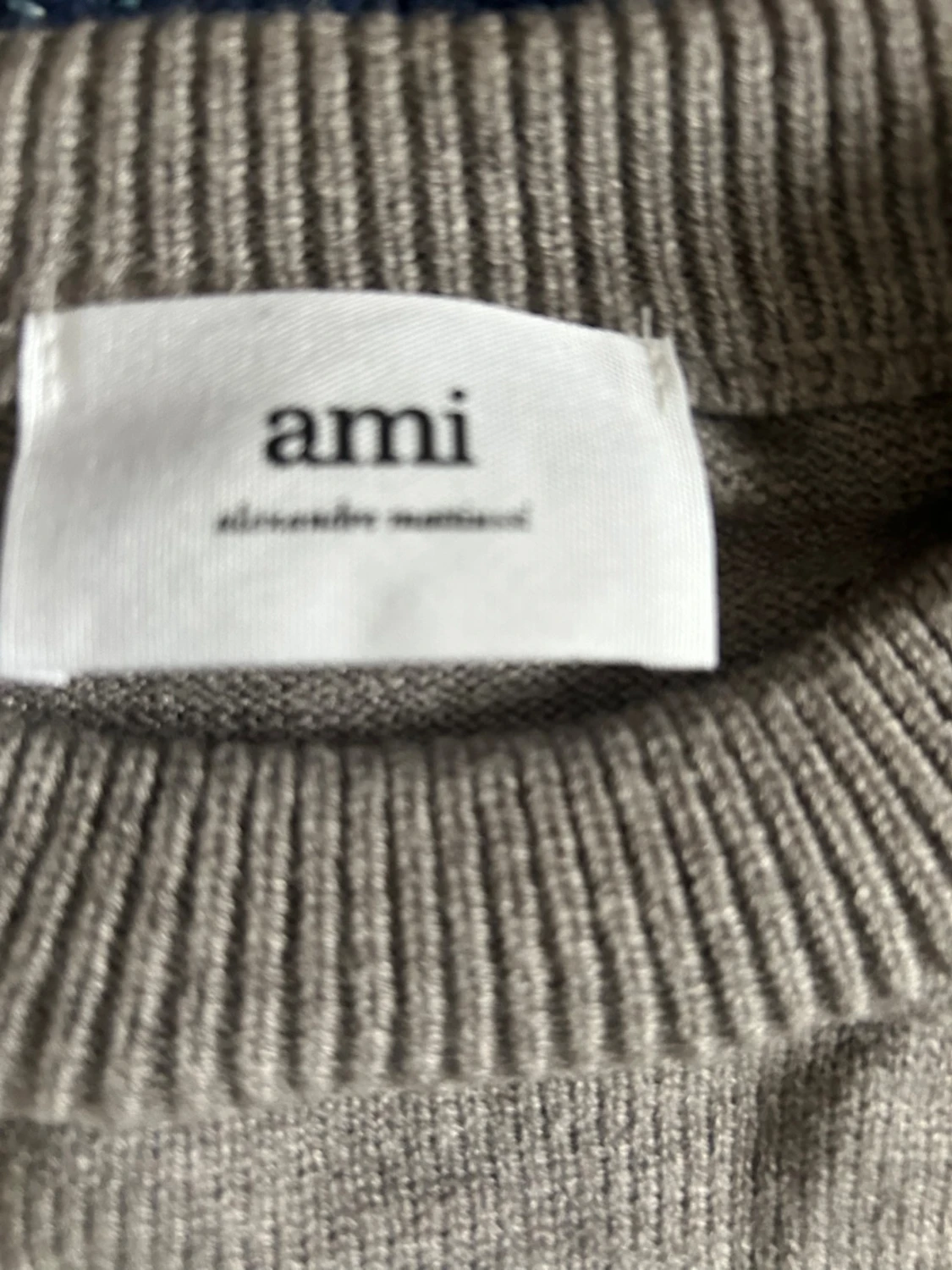 Ami Paris tröja  - 3