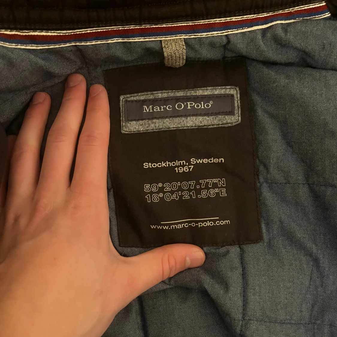 Svart parkajacka från Marc O'Polo - 2