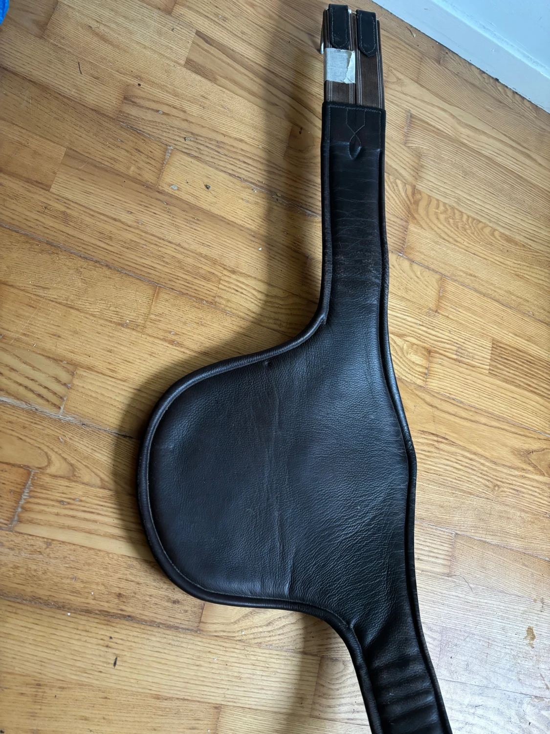 Svart och rosa anatomisk sadelgjord - 2