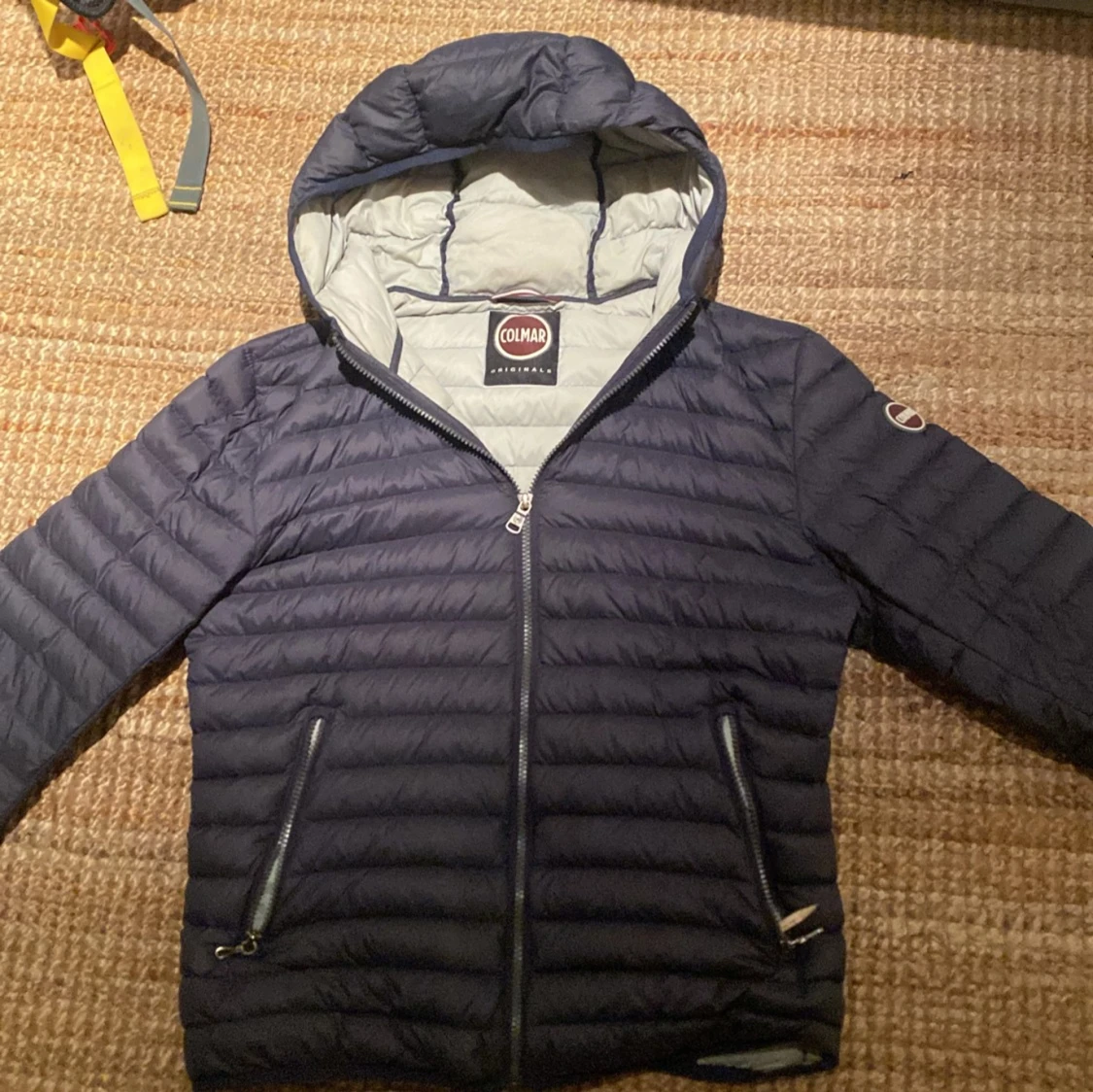 Mörkblå dunjacka från Colmar, strl 48