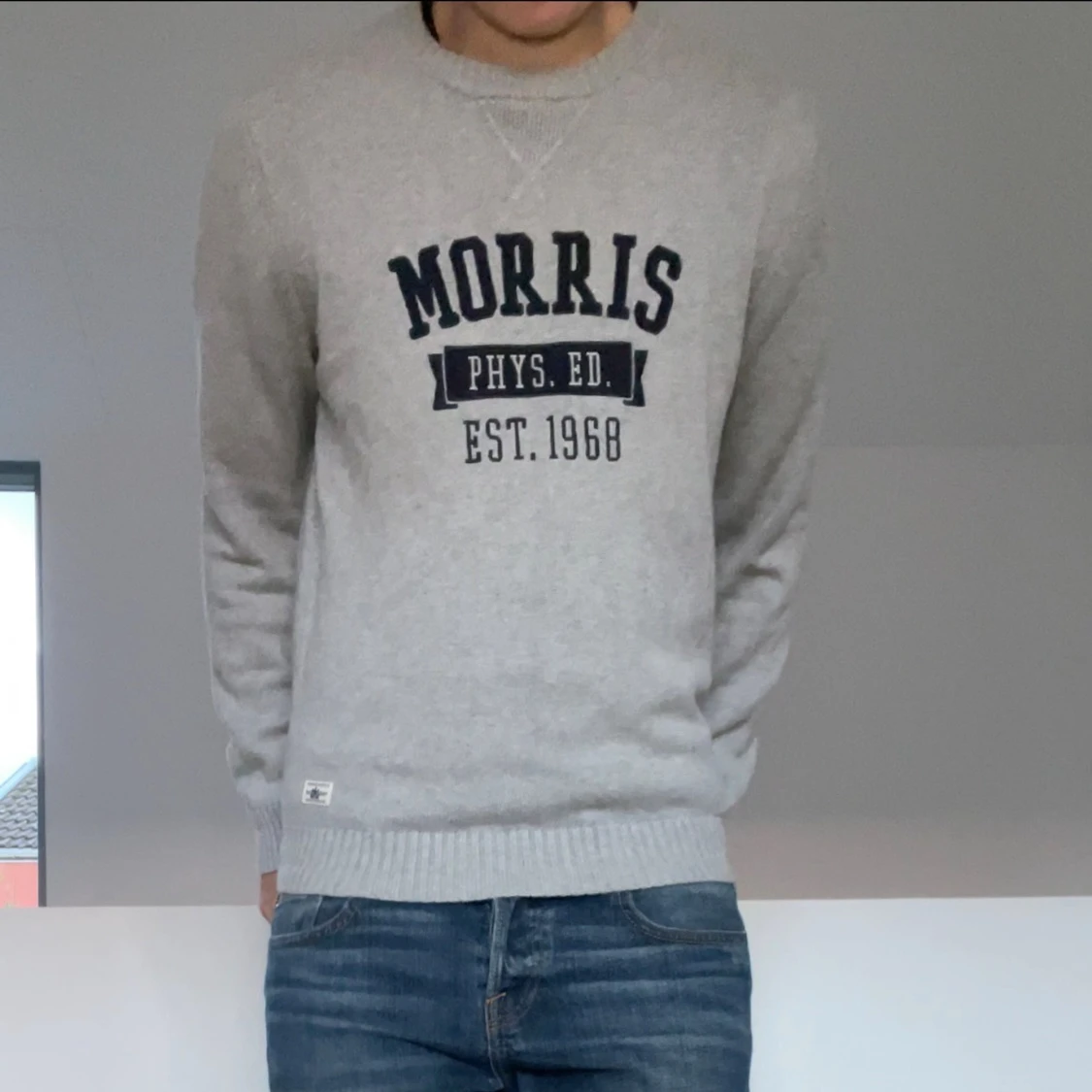 Grå Morris stickad tröja - 1