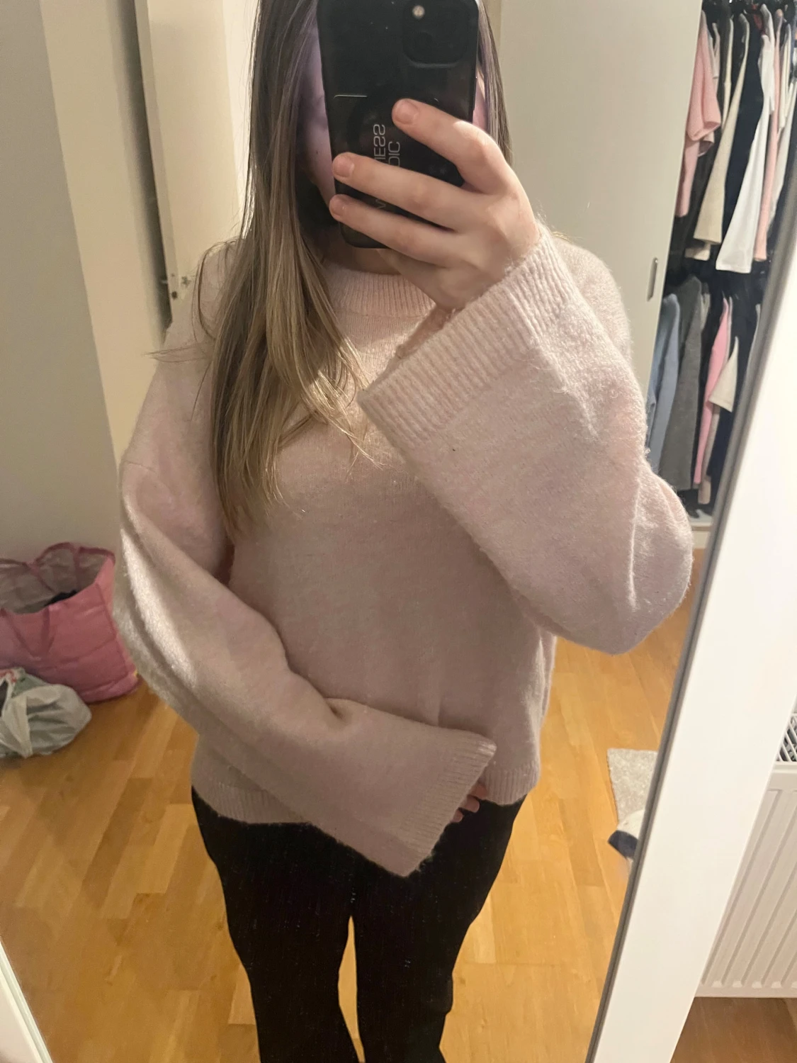 Ljusrosa stickad tröja Gina Tricot M