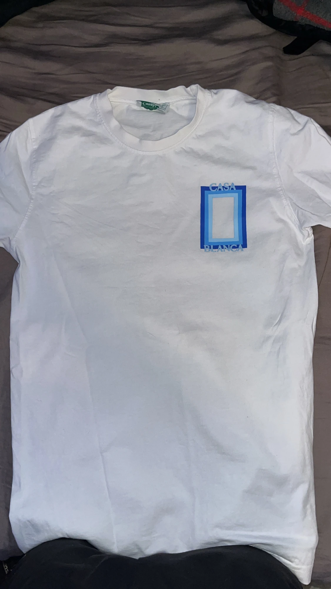 Vit Casa Blanca t-shirt med blå tryck