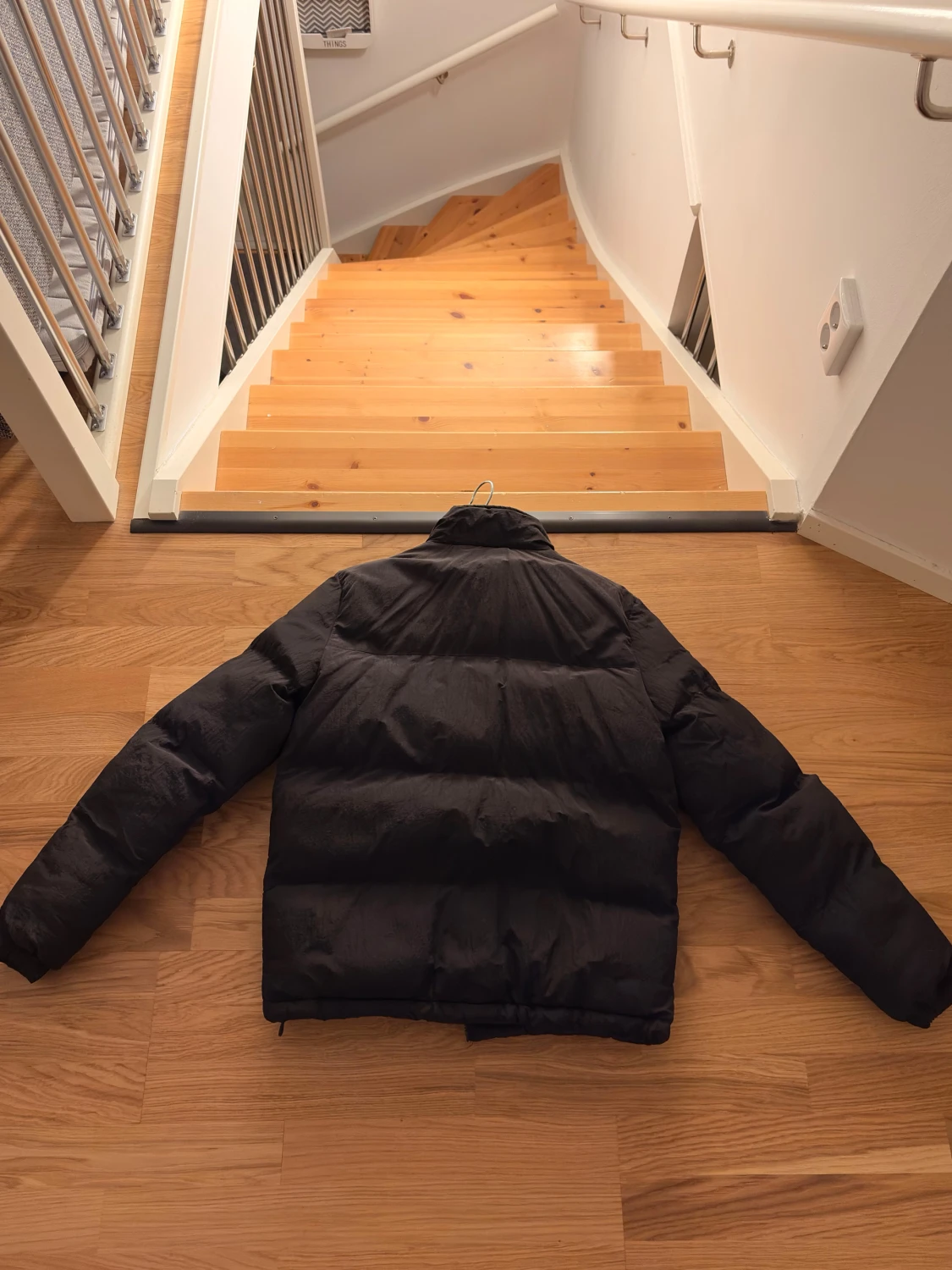 Svart pufferjacka från SikSilk XS - 1