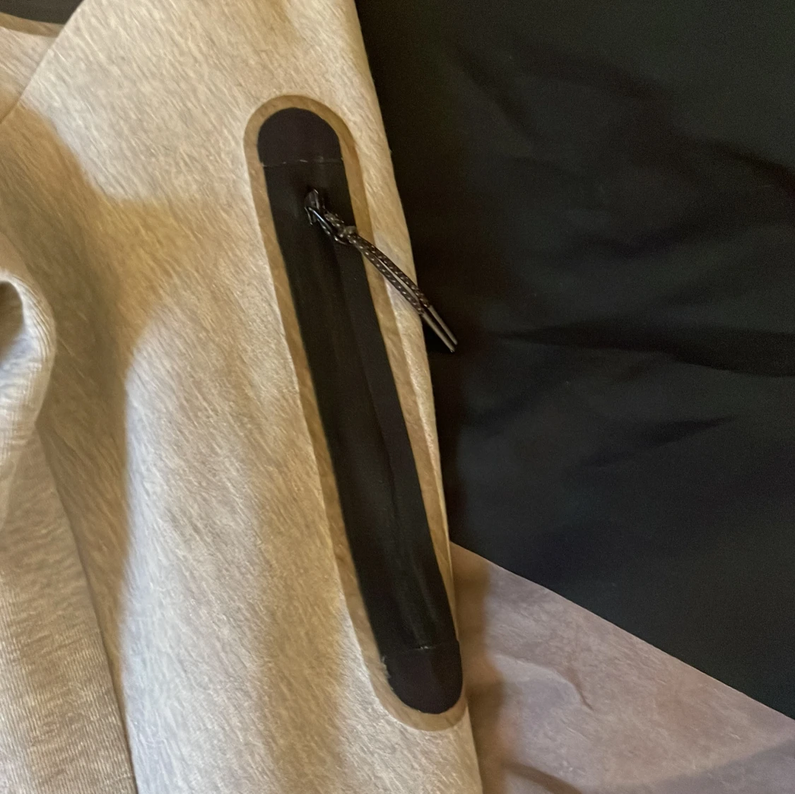 Grå hoodie från Nike med dragkedja - 4