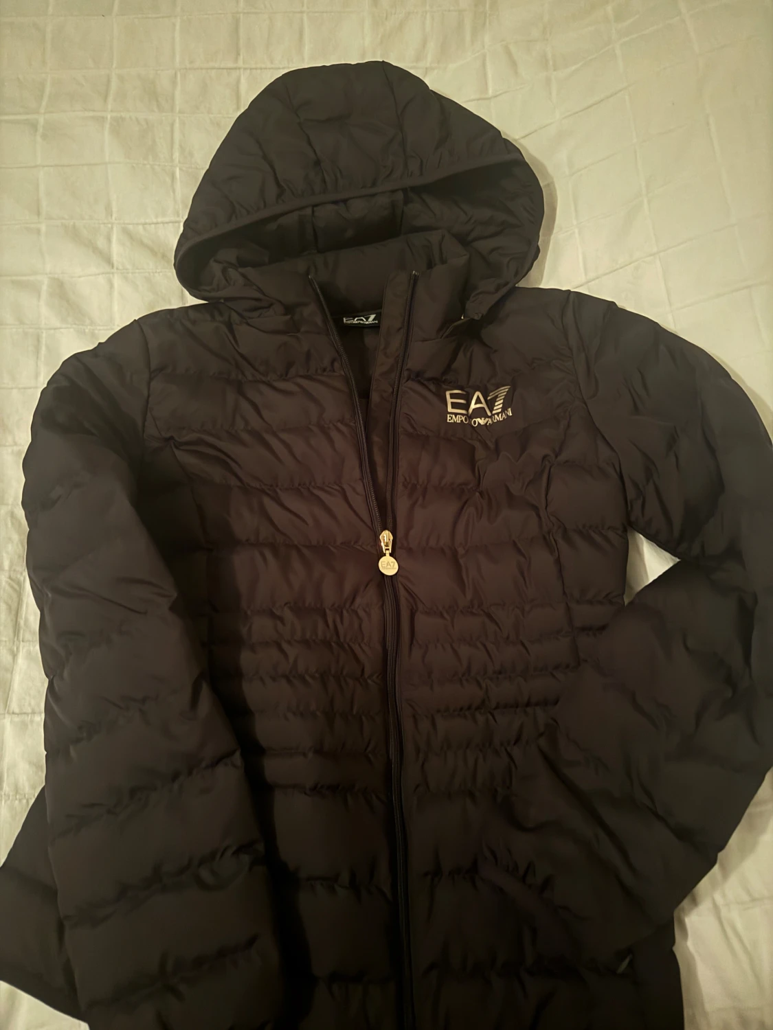 Svart pufferjacka från Emporio Armani