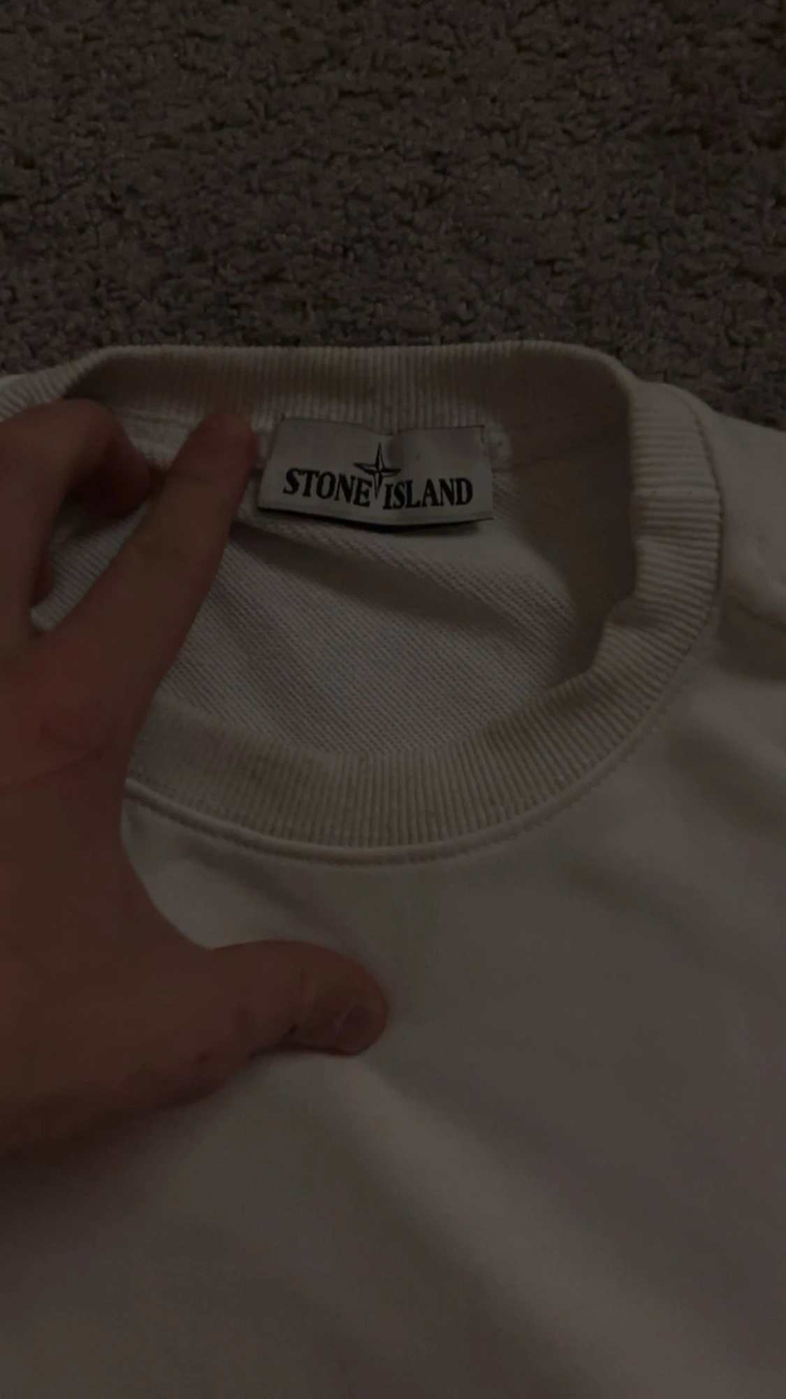 Vit långärmad Stone Island sweatshirt