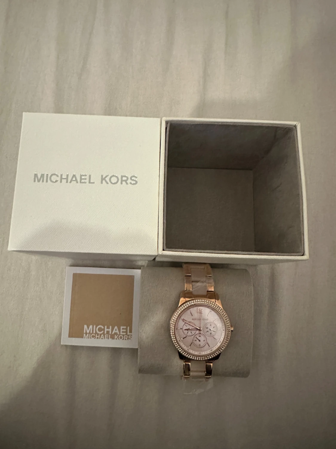 Michael Kors roséguld klocka - 2