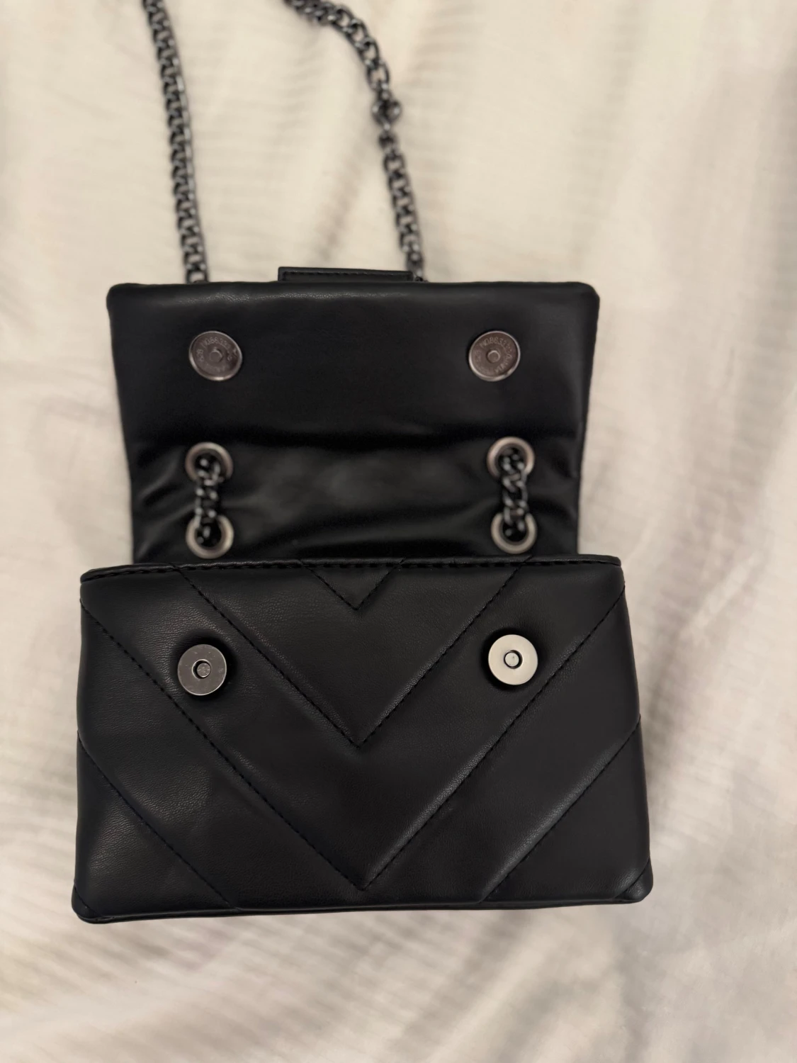 Kurt Geiger svart väska - 1