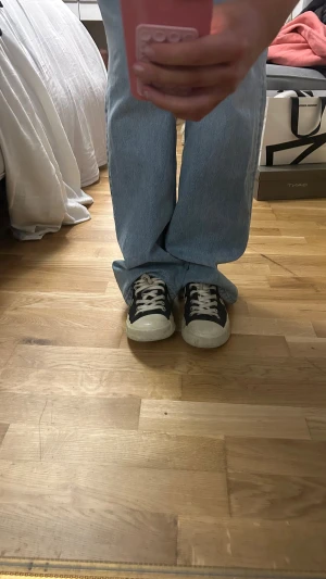 Svarta veja wato skor  - Superfina svarta veja wato skor, tecken på användning finns se bilder 