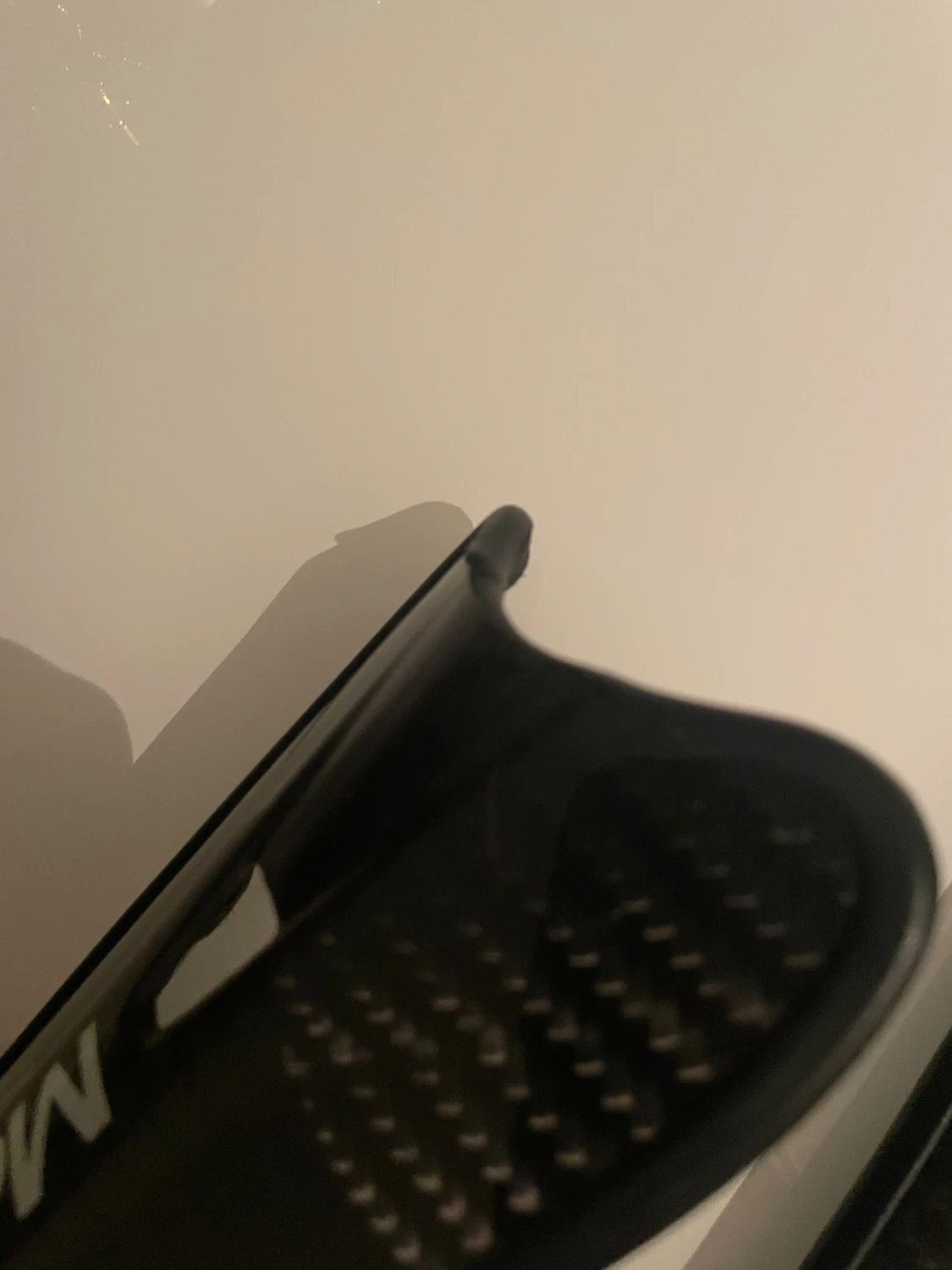 Monolit benskydd i kolfiber - 2