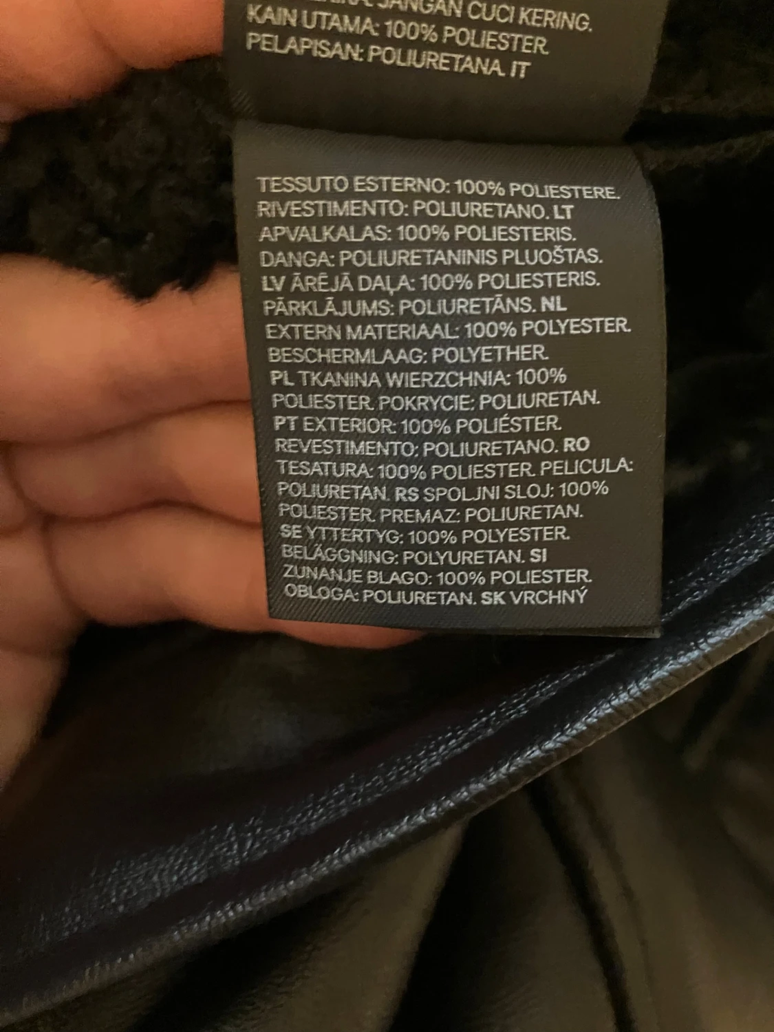 Svart teddyjacka från H&M Divided - 4