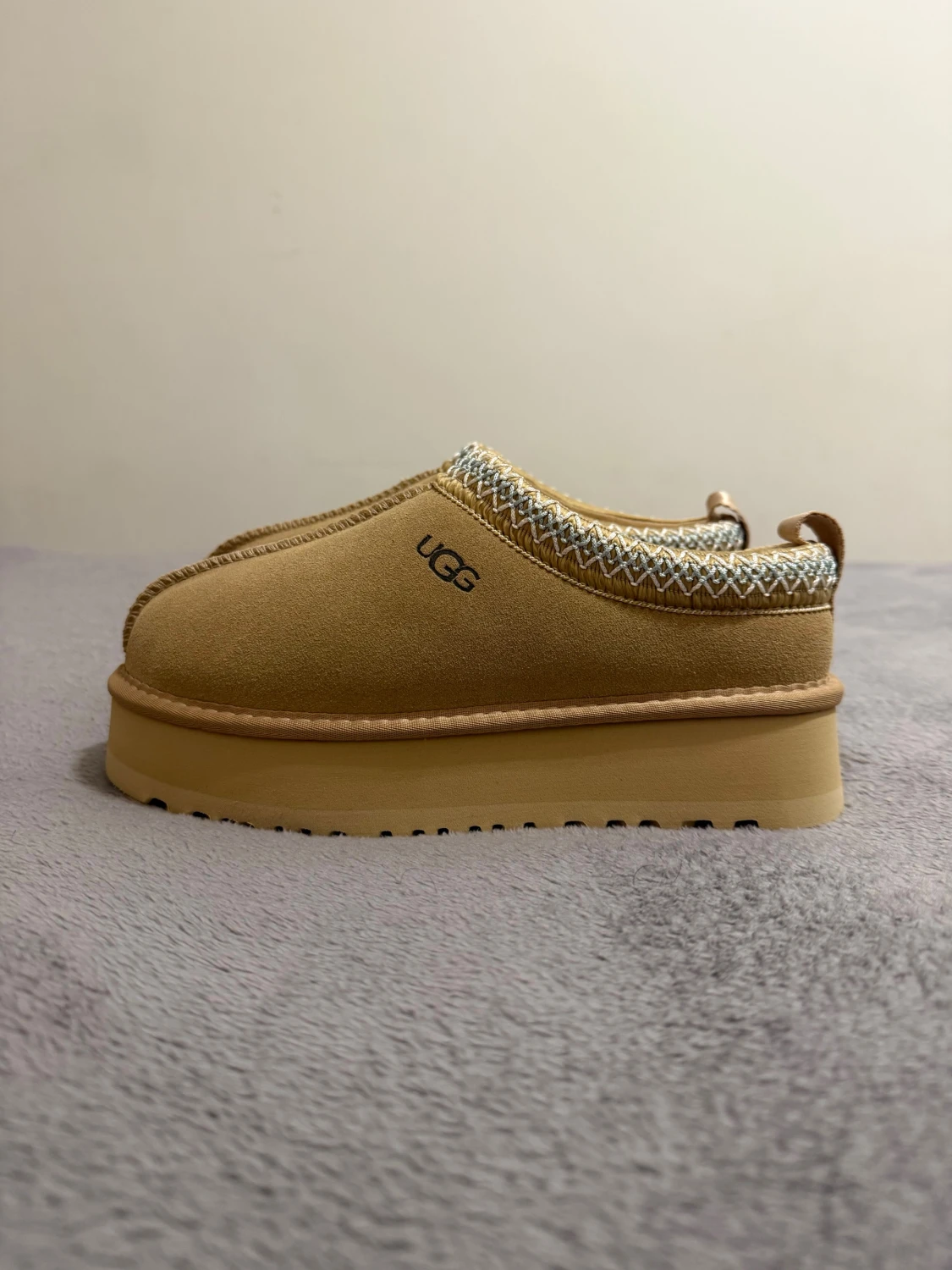 Beige UGG boots med plattform - 2